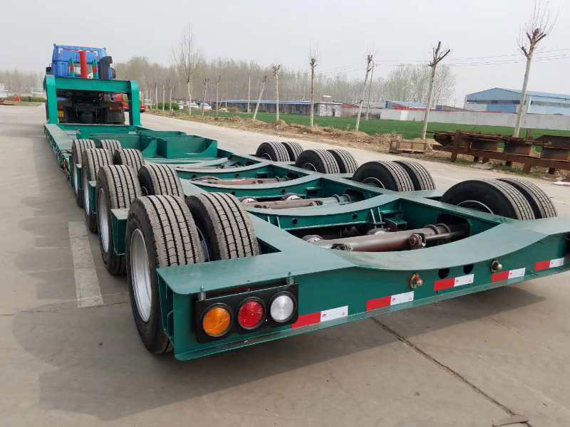 大型罐體運輸車的結(jié)構(gòu)