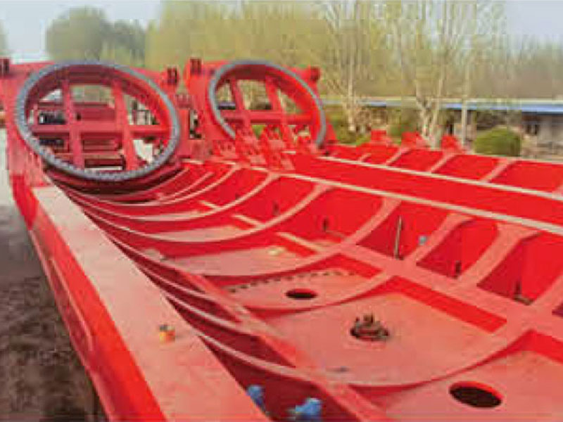 風(fēng)電葉片轉(zhuǎn)運(yùn)工裝車 上推式4