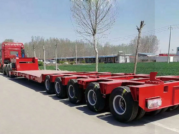 風(fēng)電機(jī)艙運(yùn)輸專用車