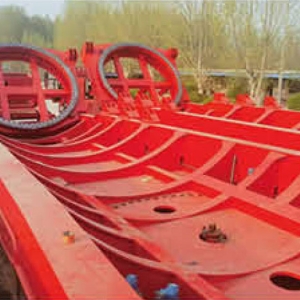 風(fēng)電葉片轉(zhuǎn)運(yùn)工裝車 上推式